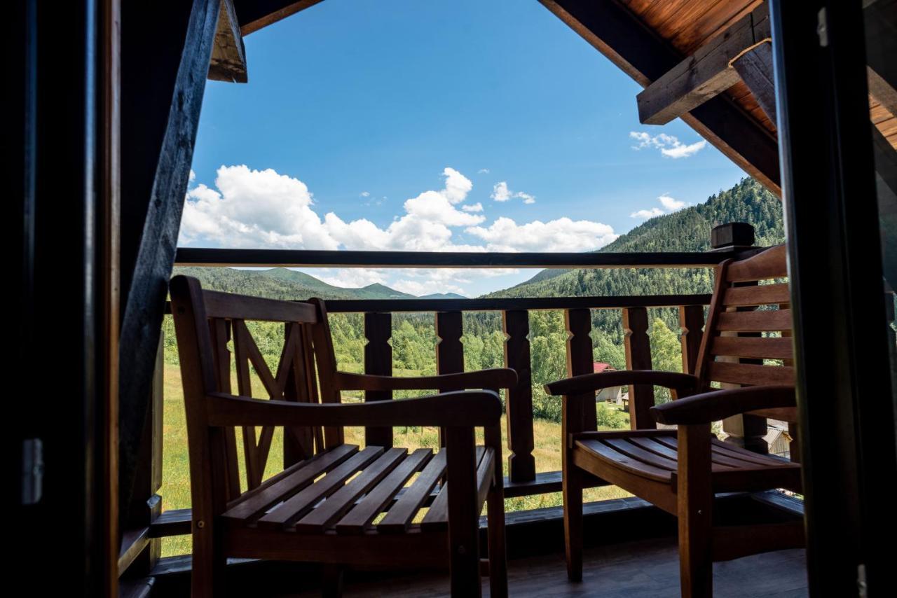 Residence Chalet & Nesh Tatariv Luaran gambar